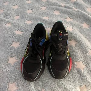Girls Puma Sneakers